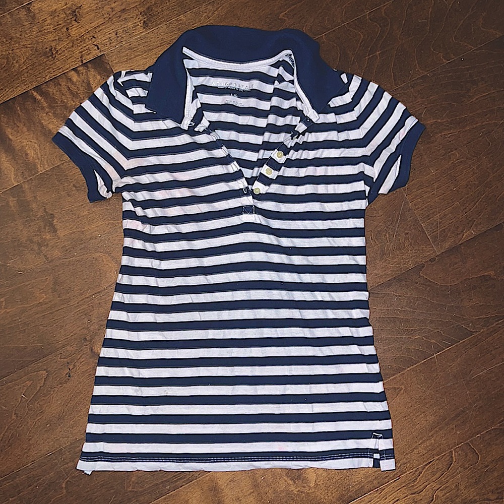 Aeropostale shirt!